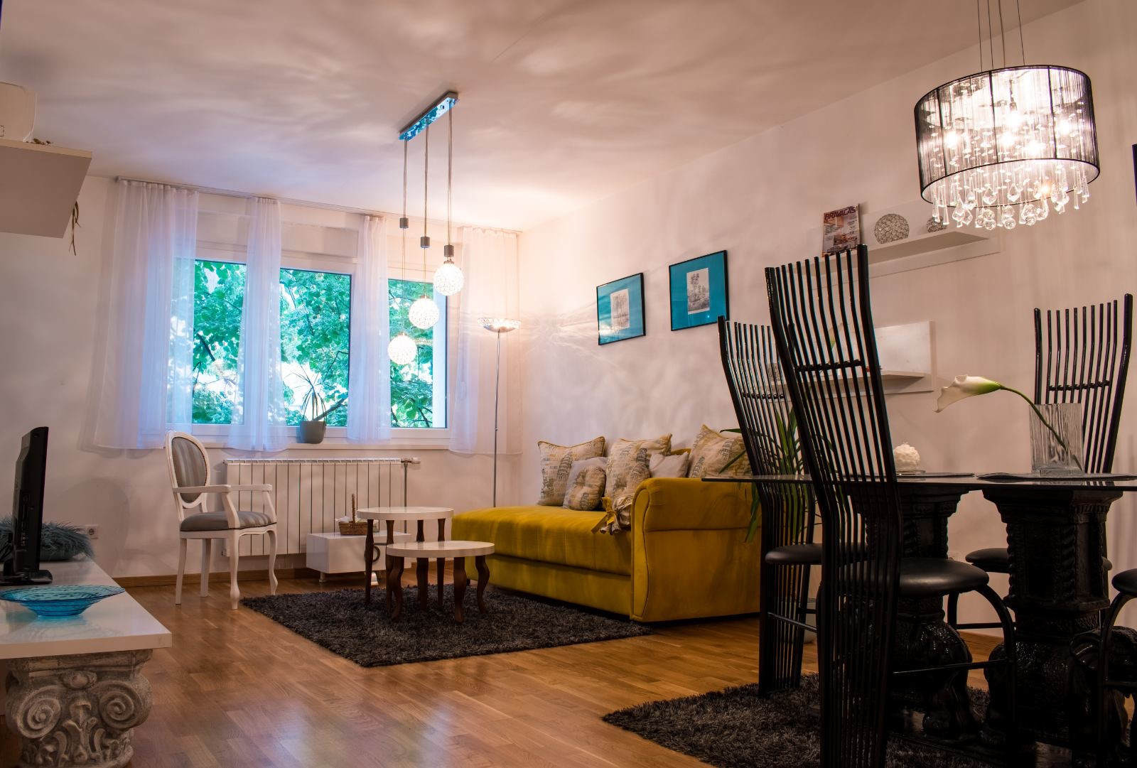lokal - NOVI SAD - PODBARA - 9100108