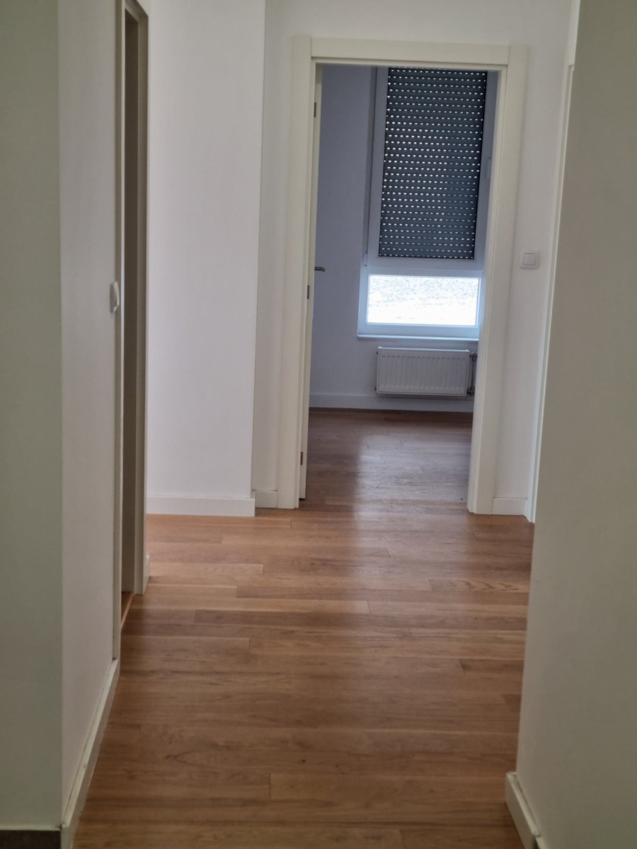 stan NOVI SAD - CARA DUŠANA - 1041640