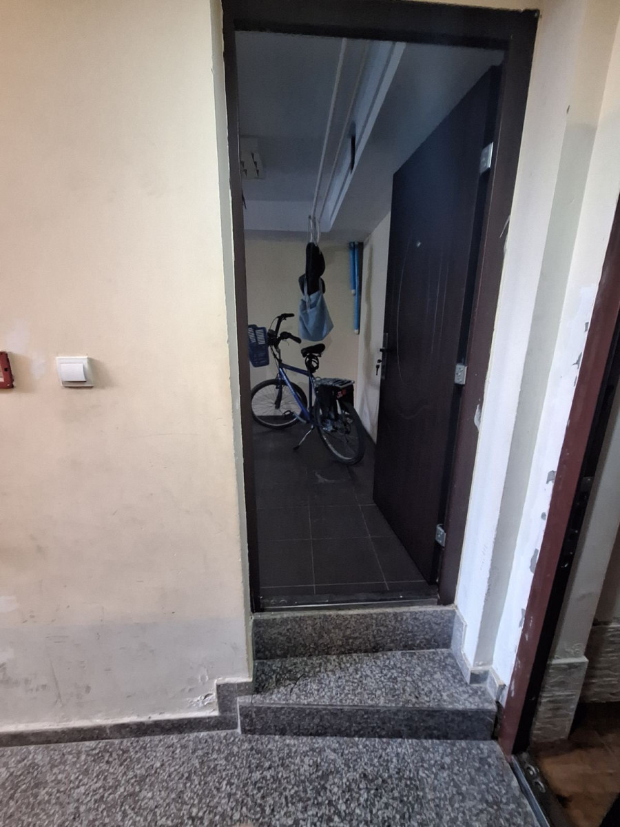stan NOVI SAD - BULEVAR - 1041736