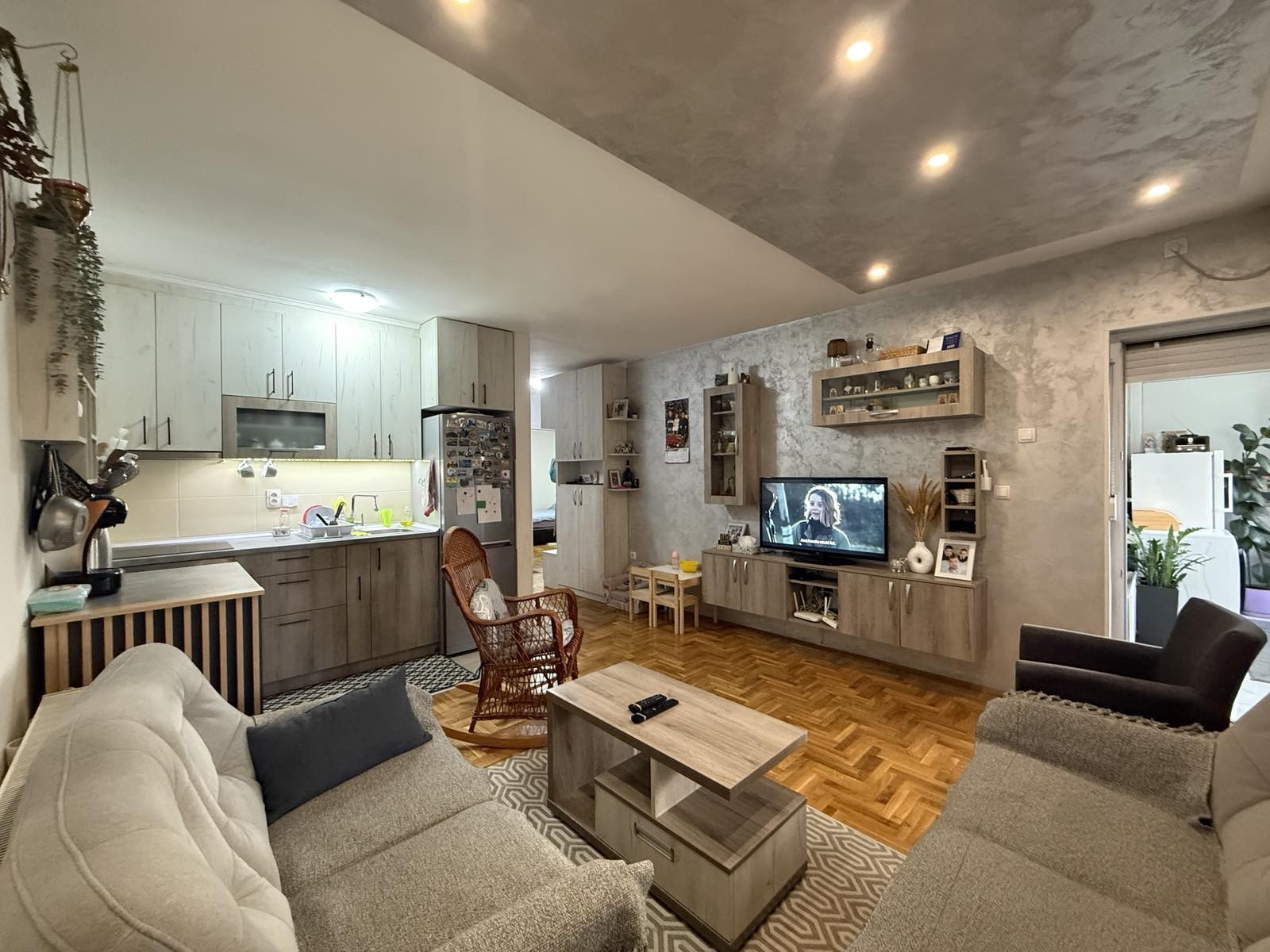 stan NOVI SAD - ADICE - 1042511