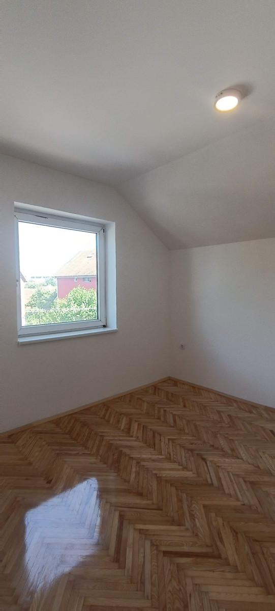 stan NOVI SAD - TELEP - 1042978